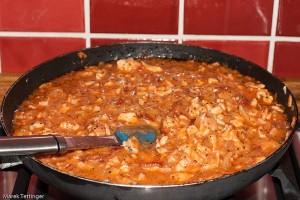 Príprava lasagne s kuracím mäsom Príprava lasagne s kuracím mäsom